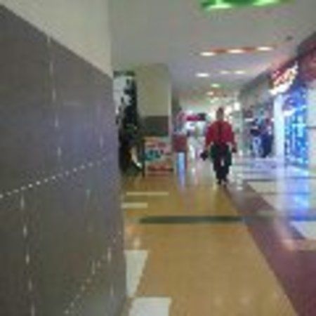 Centro Comercial Bosque Plaza